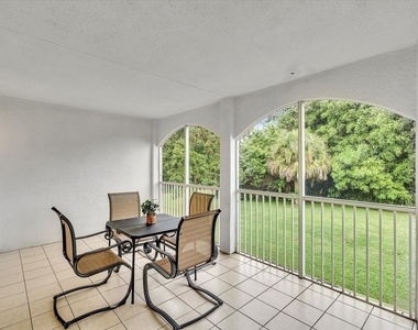 815 W Boynton Beach Boulevard - Photo Thumbnail 23