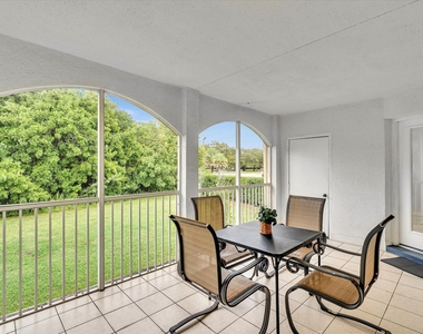 815 W Boynton Beach Boulevard - Photo Thumbnail 25