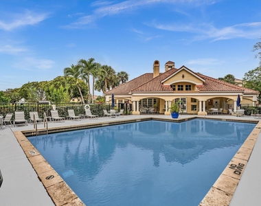 815 W Boynton Beach Boulevard - Photo Thumbnail 50