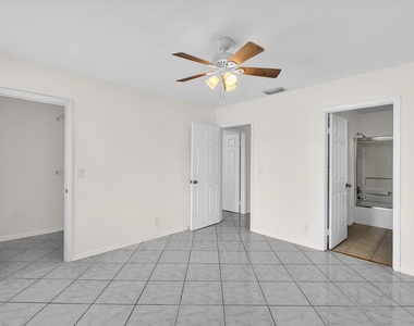 815 W Boynton Beach Boulevard - Photo Thumbnail 41