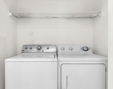 815 W Boynton Beach Boulevard - Photo Thumbnail 31