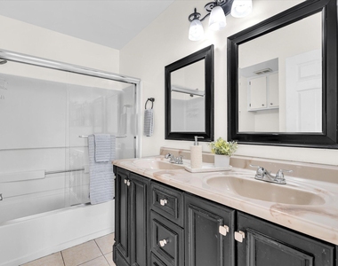 815 W Boynton Beach Boulevard - Photo Thumbnail 44