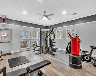815 W Boynton Beach Boulevard - Photo Thumbnail 51