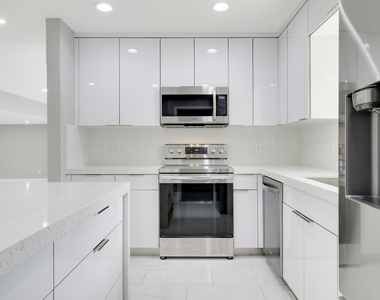 1231 Sw 32nd Street - Photo Thumbnail 13