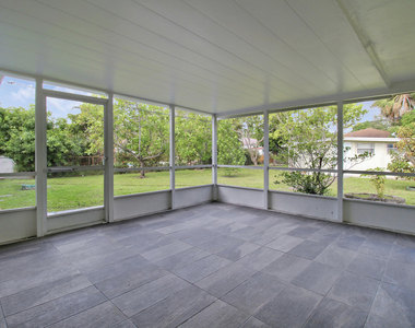 1231 Sw 32nd Street - Photo Thumbnail 22