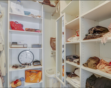 609 Oak Terrace - Photo Thumbnail 21