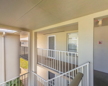33 Lake Vista Trail - Photo Thumbnail 2
