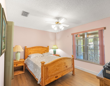 33 Lake Vista Trail - Photo Thumbnail 13