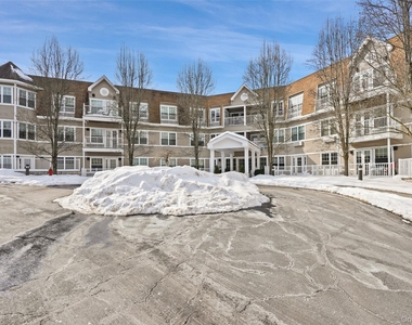 107 Sutton Drive - Photo Thumbnail 10