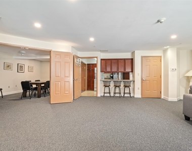 107 Sutton Drive - Photo Thumbnail 9