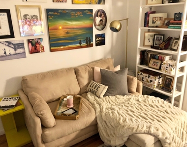 168 W 107th Street - Photo Thumbnail 2