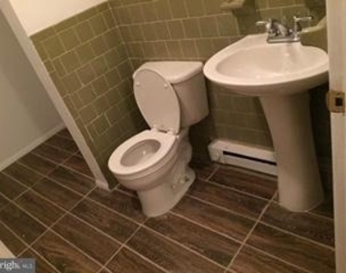 1016 Franklin Street - Photo Thumbnail 13