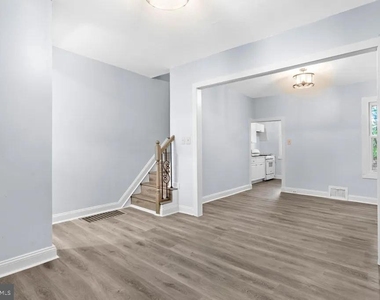 5919 N Norwood Street - Photo Thumbnail 1