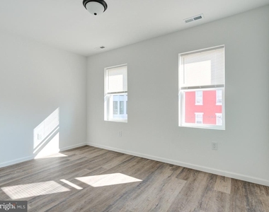 1809 Wylie Street - Photo Thumbnail 5
