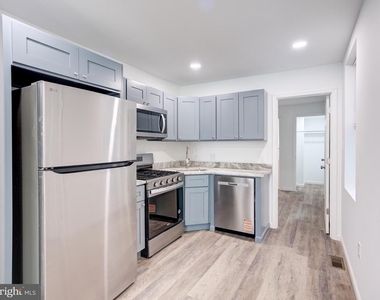 1809 Wylie Street - Photo Thumbnail 3