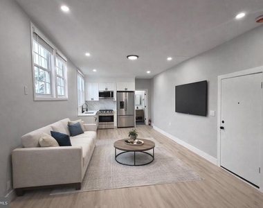 230 N 9th Street - Photo Thumbnail 16