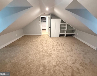 230 N 9th Street - Photo Thumbnail 12