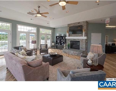 200 Lake Club Ct - Photo Thumbnail 1