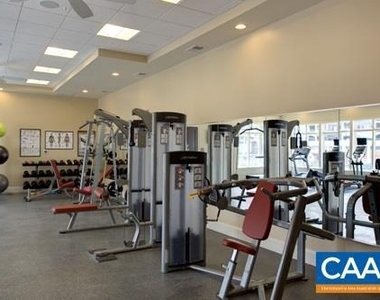 2170 Reserve Cir - Photo Thumbnail 10