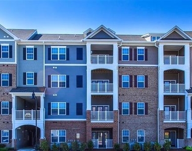 2165 Reserve Cir - Photo Thumbnail 4