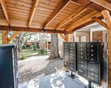 7825 Beauregard Cir - Photo Thumbnail 13