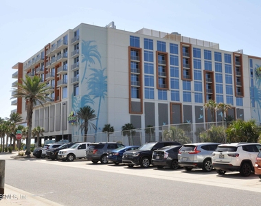 127 7th Avenue N - Photo Thumbnail 7