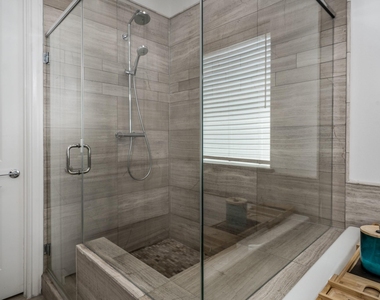 2312 Hutchins Street - Photo Thumbnail 20