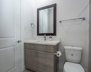 2312 Hutchins Street - Photo Thumbnail 23