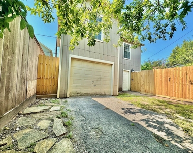 114 Munford Street - Photo Thumbnail 9