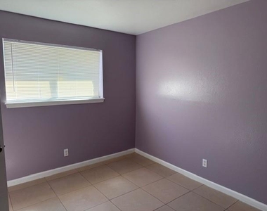 11926 Alief Place Drive - Photo Thumbnail 8