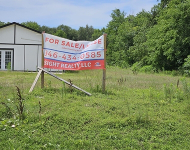 17619 Lewis Dr - Photo Thumbnail 6