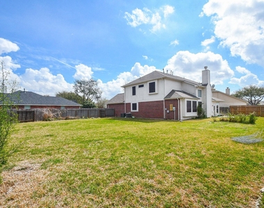 14234 Silver Glade Lane - Photo Thumbnail 19