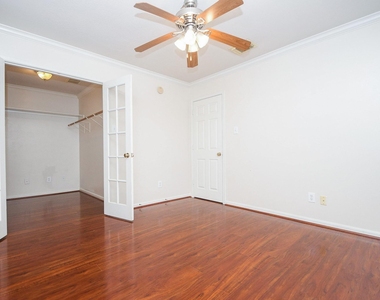 14234 Silver Glade Lane - Photo Thumbnail 3