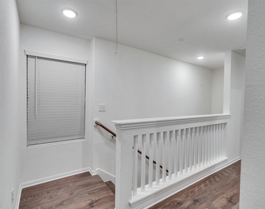 403 Magnolia Street - Photo Thumbnail 19