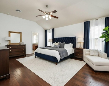 13918 Goodridge Drive - Photo Thumbnail 10