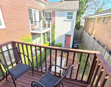 2118 Oakdale Street - Photo Thumbnail 9