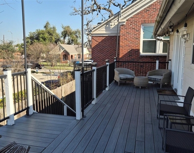 2118 Oakdale Street - Photo Thumbnail 10