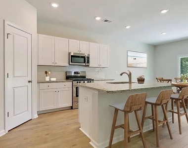 153 Pembroke Street - Photo Thumbnail 11