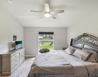 940 Belmont Street E - Photo Thumbnail 29