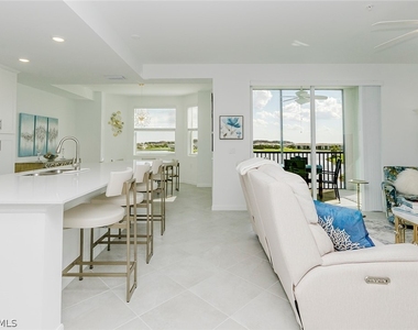 5555 Double Eagle Circle - Photo Thumbnail 1