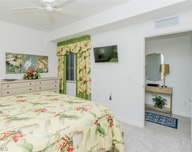 5555 Double Eagle Circle - Photo Thumbnail 17