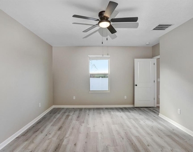 10256 Carloway Hills Drive - Photo Thumbnail 24