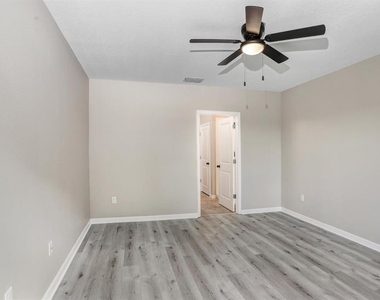 10256 Carloway Hills Drive - Photo Thumbnail 25