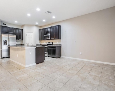 7012 Holly Heath Drive - Photo Thumbnail 5