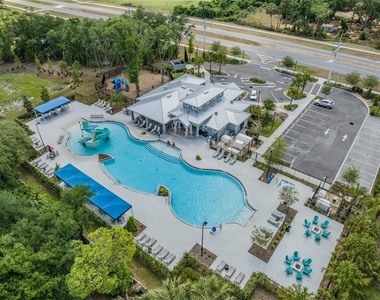 7012 Holly Heath Drive - Photo Thumbnail 23