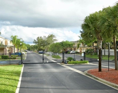 1483 Hillview Lane - Photo Thumbnail 38