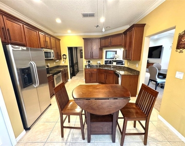 1483 Hillview Lane - Photo Thumbnail 5