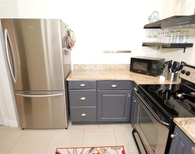 3873 Pompano Drive Se - Photo Thumbnail 11