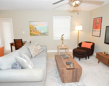 3873 Pompano Drive Se - Photo Thumbnail 20