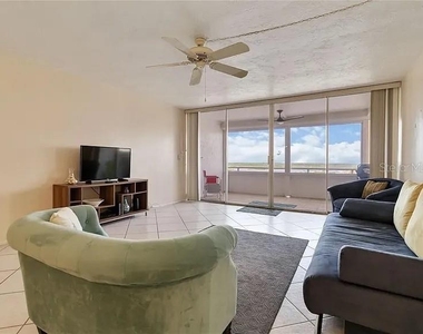 17920 Gulf Boulevard - Photo Thumbnail 13